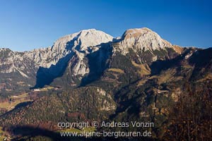Hoher Göll und Hohes Brett in der herbstlichen Nachmittagssonne (Berchtesgadener Alpen)