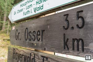 Start am Wanderparkplatz in Lohberg: 3,5 km bis zum Großen Osser - nur geringfügige kürzer zum Kleinen Osser