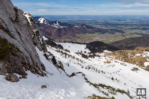 Schneeschuhwanderung Kampenwand: Rückblick auf den finalen Aufschwung zur Gipfelschneide