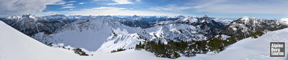 Panorama vom Gipfel des Ochsenälpeleskopfes
