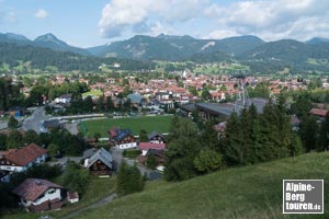 ...bekommen wir einen Vorgeschmack von der bezaubernden Schattenberg-Aussicht auf Oberstdorf