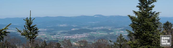 Aussicht vom Klosterstein auf den Großen Arber