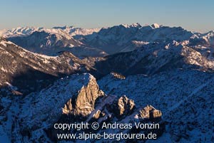 Die Ruchenköpfe vor dem Kaisergebirge (Bayerische Voralpen)