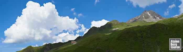 Die Edelhütte und die imposante Ahornspitze