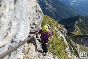 Anstieg zur Scharte unterhalb des Höllentorkopfes (A)