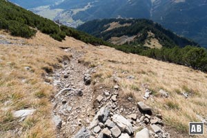 Tiefblick: Rechts unten der Balkon des Grünen Ups