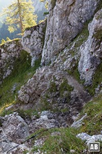 Rückblick auf den Einstieg in den Hohen Gang: eine der Schlüsselstellen beim Aufstieg zur Coburger Hütte