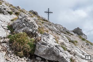 Im einfachen Gelände zum Gipfelkreuz des Gaishorn