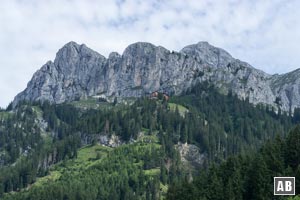 Das Gimpelhaus mit Rote Flüh und Gimpel - gesehen von unserer Aufstiegsroute