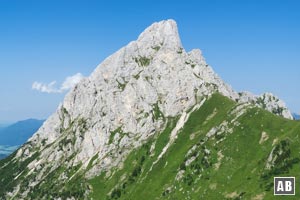 Am Sabachjoch: Ein erster Blick auf das Horn der Gehrenspitze