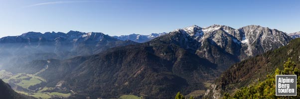 Blick aus dem Guffert-Südanstieg auf das gegenüberliegende Rofan