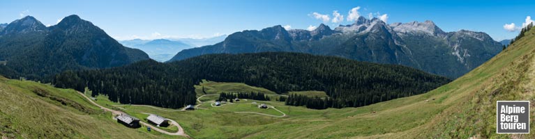 Blick zurück auf die Kallbrunnalm