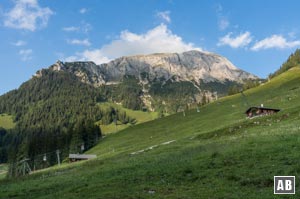 Rückblick auf die Jennerbahn mit dem Hohen Brett im Hintergrund