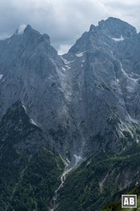 Der Aufstieg durch die Steinerne Rinne in der Übersicht