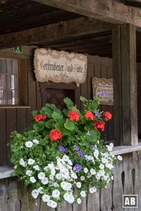 Fassade der Gerstrubener Jagd-Hütte