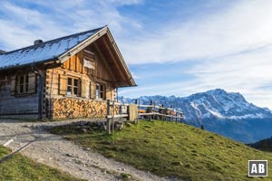 Die Stepbergalm - Aussichtsreiche Einkehr vor der Zugspitze nach der Kramer-Überschreitung