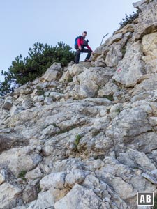 Oberhalb des Hochgrieskars kommen an kurzen Stellen immer wieder die Hände zum Einsatz