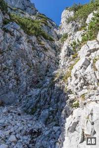 Typisches Gelände in der Schrofenflanke zum Gamsanger