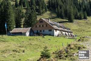 ...die gleichnamigen Verpflegungstation tangiert wird.