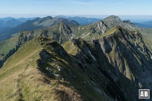 Rückblick über den Grat zur Sonntagsspitze