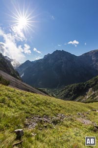 Rückblick auf den Ausgangspunkt im Falzthurntal