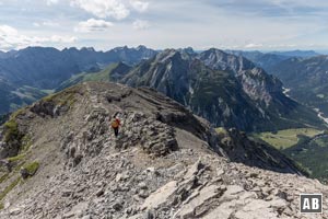 Abstieg über den einfachen Normalweg zum Gramaialm-Hochleger