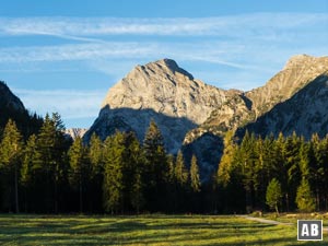 Der Beherrscher des Falzthurntal: das gewaltige Sonnjoch