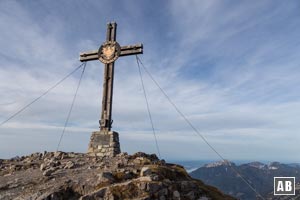 Das Gipfelkreuz des Thaneller