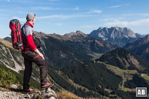 Aus dem Thaneller-Anstieg: Aussicht auf die Zugspitze