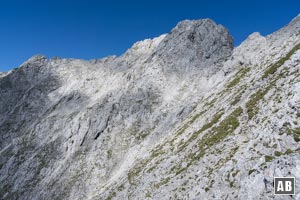 Rückblick auf den Steig vom Treffauer zum Tuxeck