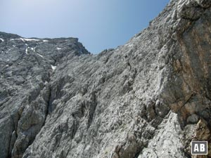 Die letzten 500 Höhenmeter bewegen wir uns ausschließlich im Fels