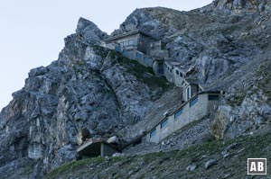 Die Ruine der ehemaligen Bergbahn-Mittelstation