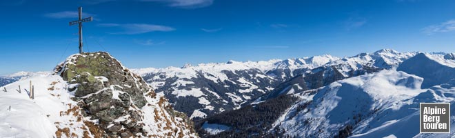 Panorama vom Gipfel des Feldalphorn