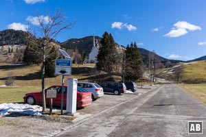 Der Ausgangspunkt: Parkplatz an der B23 zwischen Unterammergau und Bad Kohlgrub am Weiler Kappel