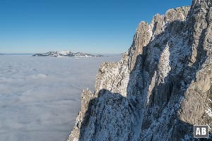 Die Nordwand des Zahmen Kaisers vor dem Geigelsteinmassiv