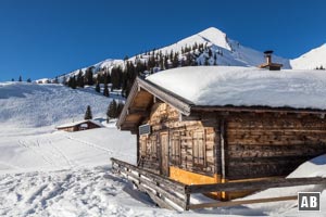 Hütte an der Hochalm vor dem Hirscheck