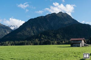 Der imposante Bergkeil des Himmelschrofens