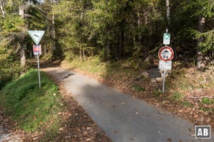 ...rechts die Wanderung auf Frieder und Friederspitz