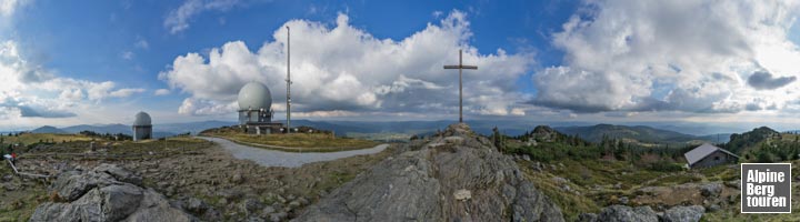 Bergpanorama vom Gipfel des Großen Arber