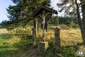 Wegkreuz beim Abstieg zurück nach Brennes