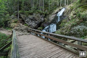 Wieder an den Rieslochfällen: Über den <q>bequemen Weg</q> zurück nach Bodenmais