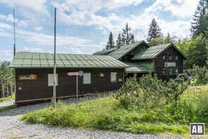 Das Falkensteinschutzhaus am Gipfel des Großen Falkenstein