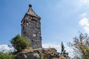 Das Waldschmidt-Denkmal am Gipfel des Großen Riedelstein.