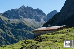 Hinauf zur Untere Lugenalpe