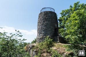 Das Schaustück am Gipfel ist natürlich der Aussichtsturm...