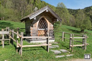 Eine wunderschöne Kapelle verziert den Wegesrand