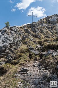 ...gewährt Zugang zum Gipfelfelsen