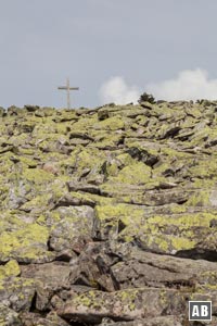 Die letzten Meter zum Gipfelkreuz