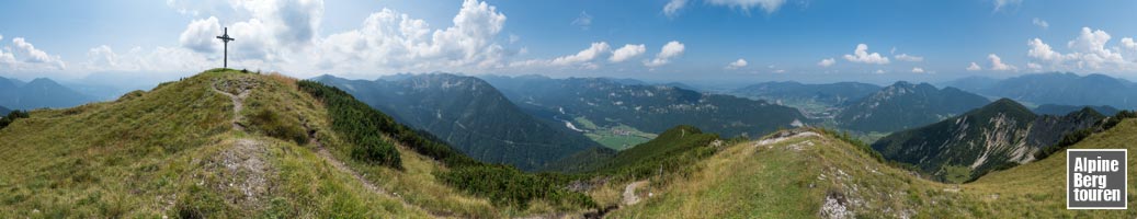 Bergpanorama vom Gipfel der Notkarspitze (Ammergauer Alpen)