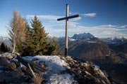 Der Gipfel des Pendling vor dem Wilden Kaiser